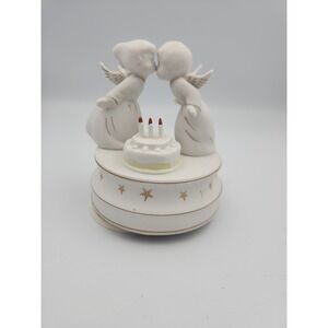 Vintage Schmid Kissing Angels Music Box 4x5 Resin Figurine Works Happy Bday Tune